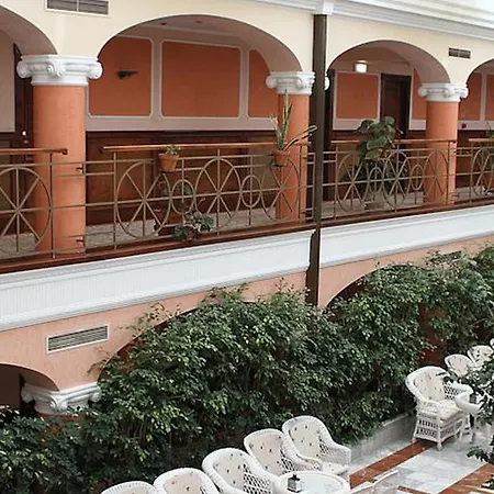 מלון Begona Park 4*