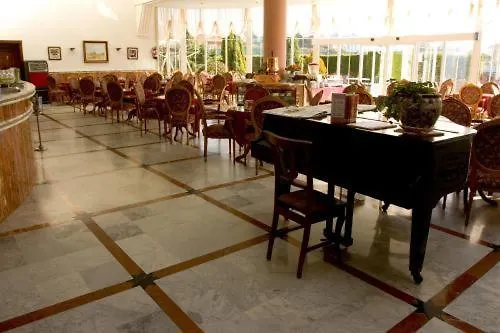 酒店 贝戈尼亚公园酒店 4*