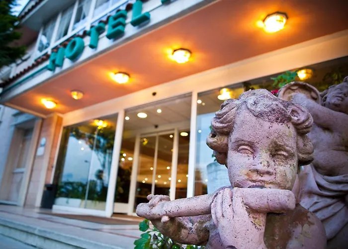 贝戈尼亚公园酒店 酒店 4*